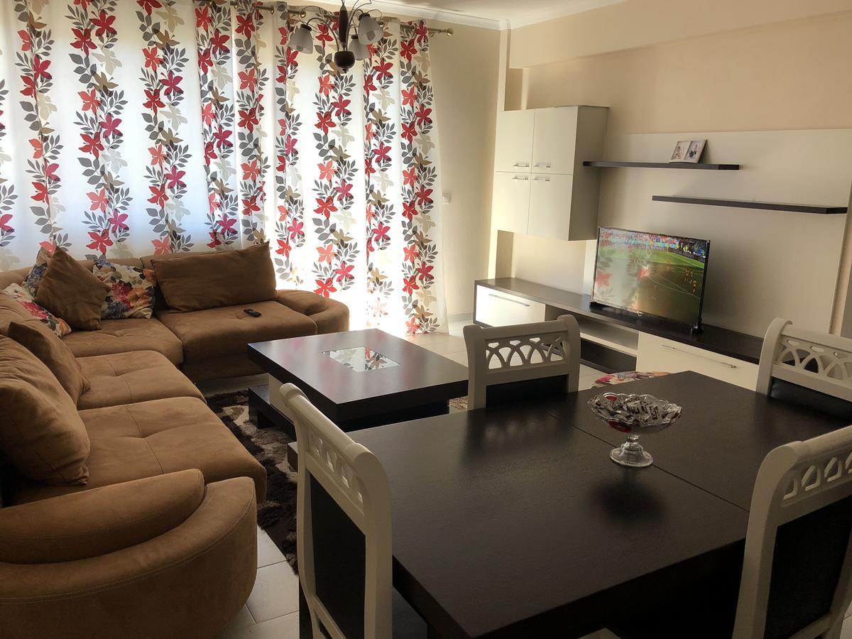 Apartment Pisha ドゥラス エクステリア 写真